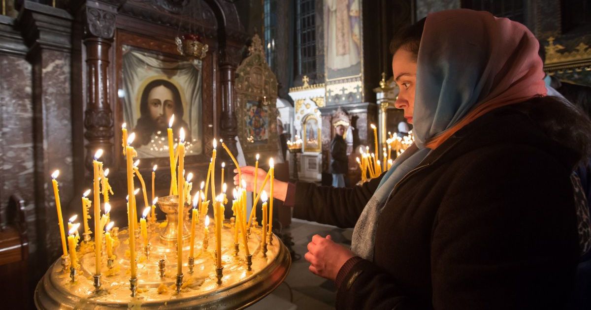 Зустріч Благодатного вогню з Єрусалима у Володимирському соборі УПЦ Київського патріархату / © УНІАН