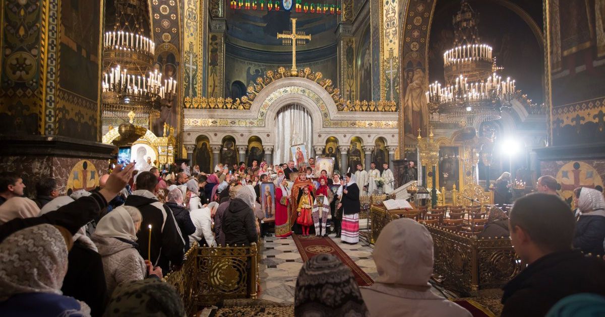 В Киев на праздник афонской иконы приехали тысячи людей