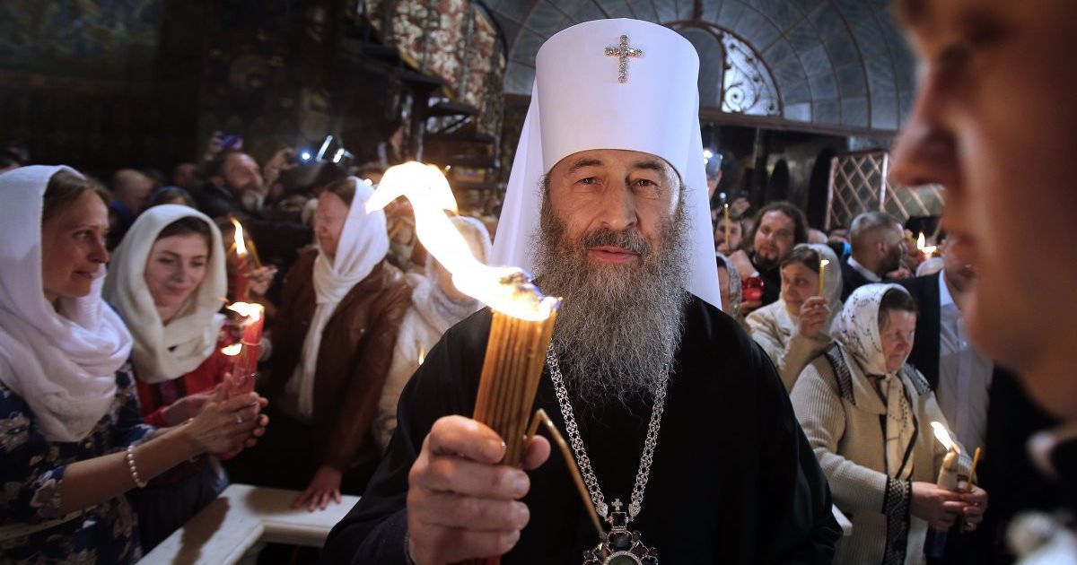 Зустріч Благодатного вогню з Єрусалима у Києво-Печерській Лаврі УПЦ Московського патріархату / © УНІАН