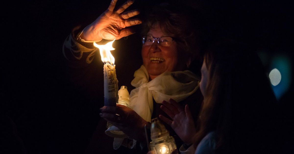 Зустріч Благодатного вогню з Єрусалима у Володимирському соборі УПЦ Київського патріархату / © УНІАН