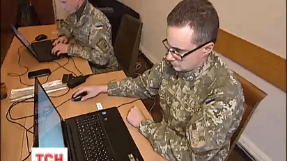 В течение одного дня украинский актер превратился в русского карателя