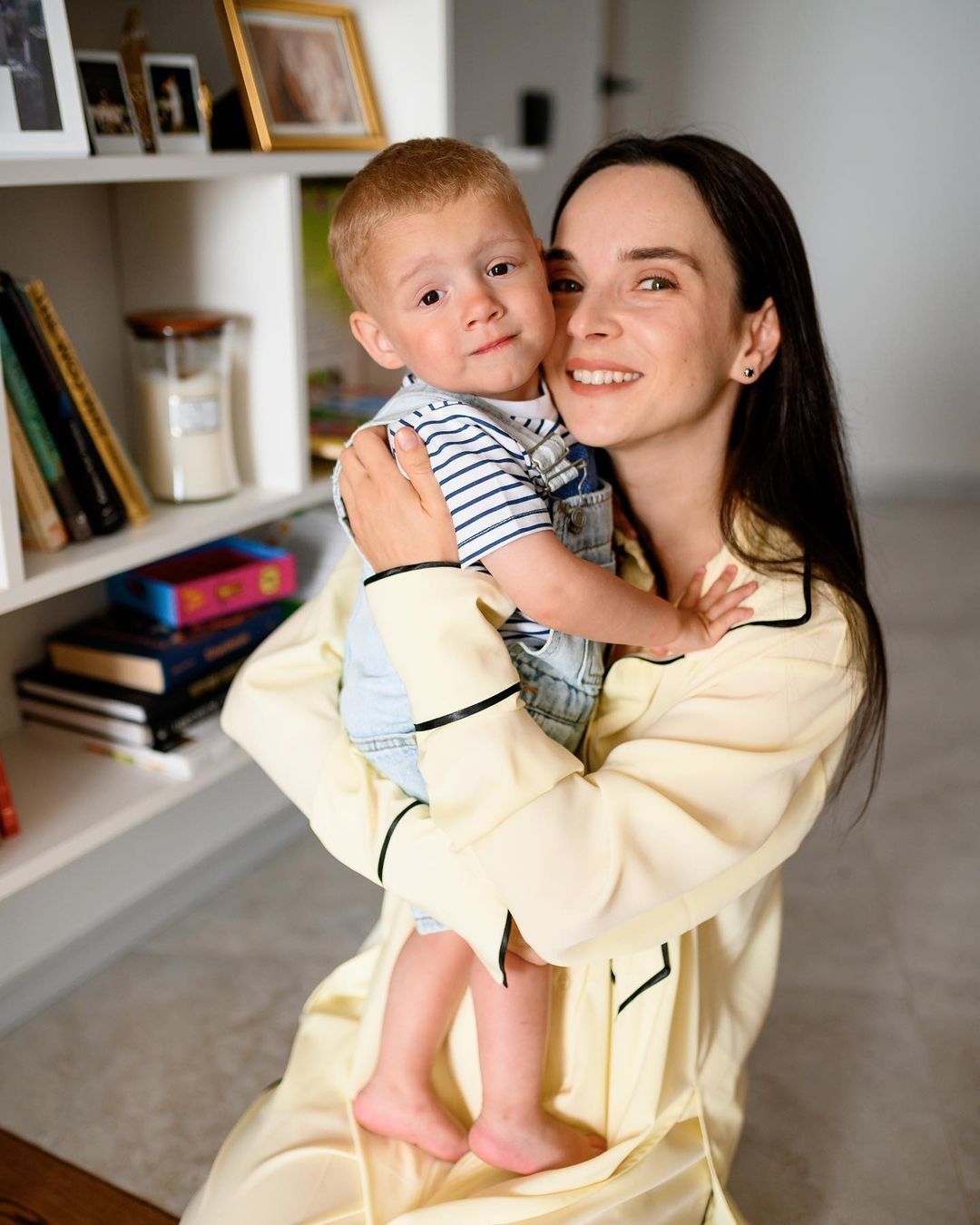 Дружина Тімура Мірошниченка з названим сином / © instagram.com/_inna_mi_
