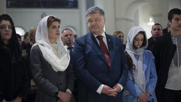 Петро Порошенко на Великодніх службах_2 / © Сайт президента України