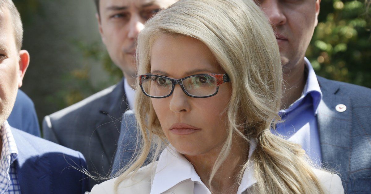 Замість роботи у Раді Тимошенко хрестила онуку