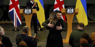 Зворушливий момент, який облетів світові ЗМІ! Всі вражені людяністю Зеленського