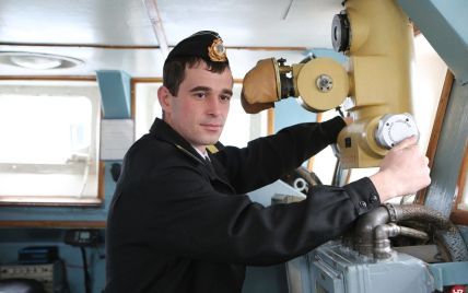 Волонтеры назвали имя еще одного захваченного в Керченском проливе моряка