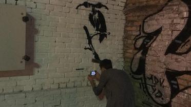 Малювання графіті Бенксі у Києві_3 / © Facebook/Yabloko ideas studio