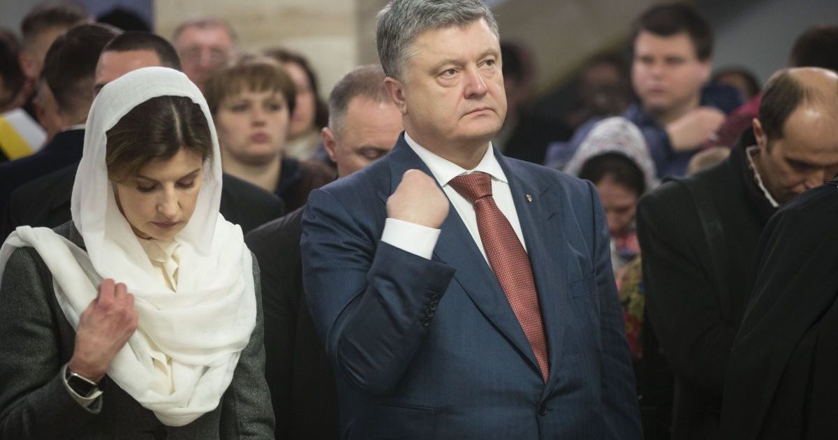 Президентське подружжя Порошенків на служіннях в Києві / © Сайт президента України