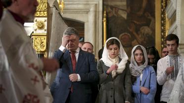 Петро Порошенко на Великодніх службах_17 / © Сайт президента України