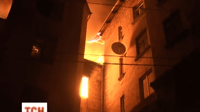 В исторической части Тернополя вспыхнул крупный пожар