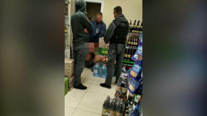 В Одессе мужчина хотел "расплатиться" в магазине своим членом