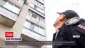 Новости Украины: полицейский спас женщину, которая хотела выпрыгнуть из окна