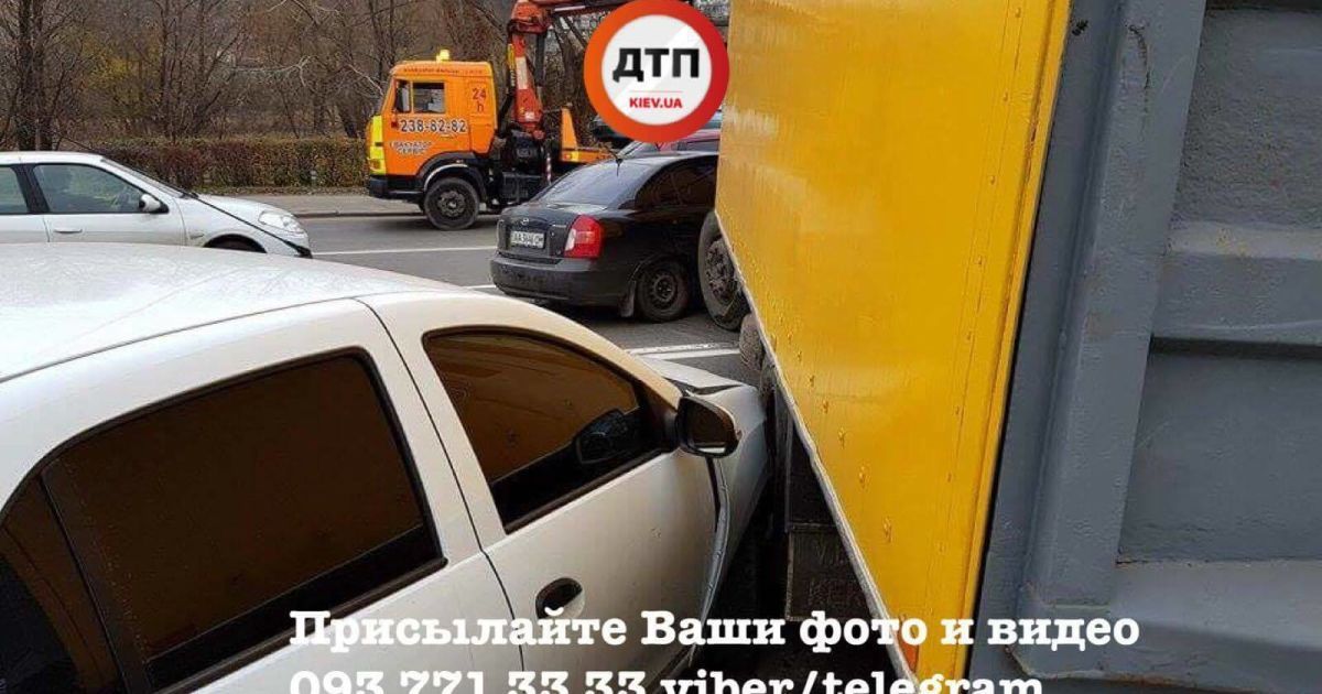 5 машин_6 / © dtp.kiev.ua