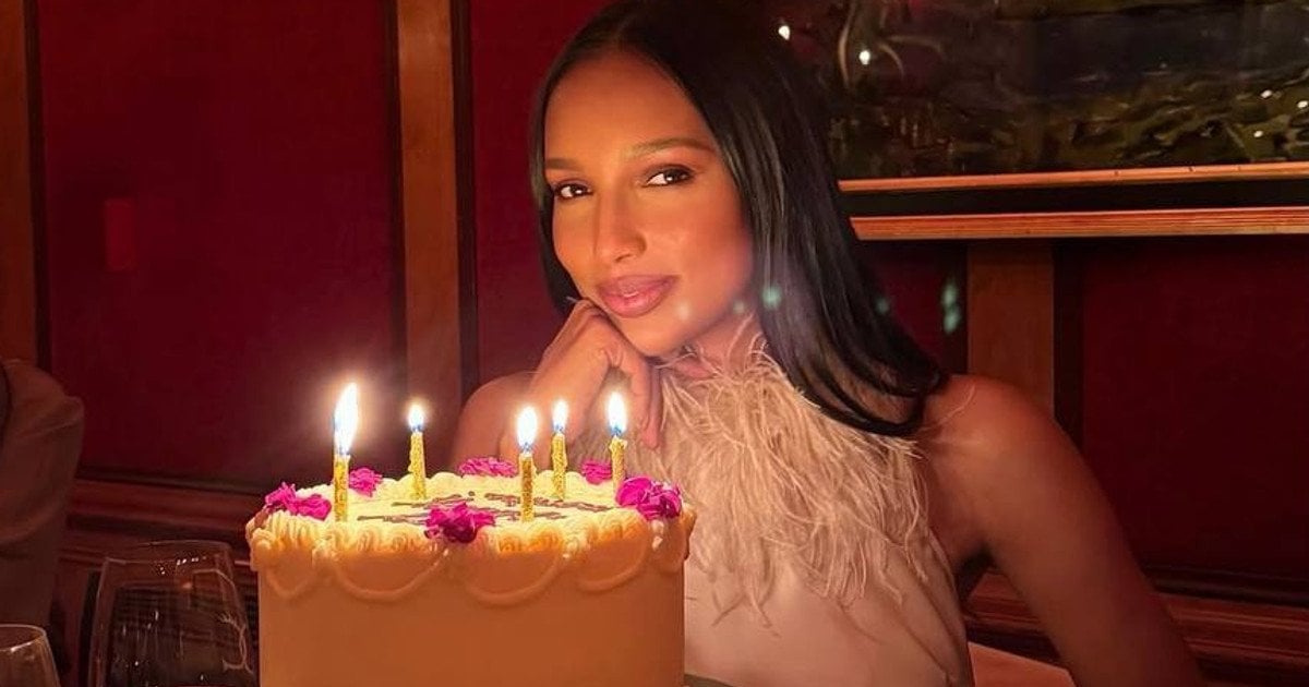 Жасмин Тукс