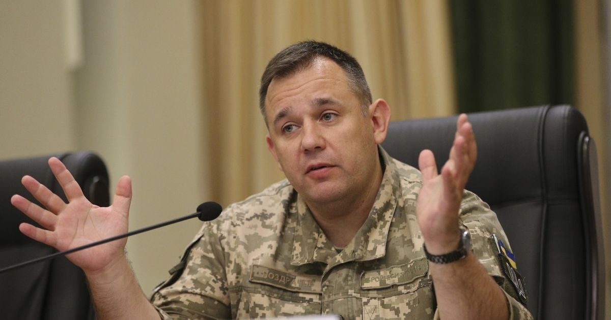 Полковника ВСУ, который заявлял о "неконтролируемых праворадикалах" и дружбе с РФ, отстранили от службы