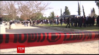 В Єрусалимі вантажівка в'їхала у групу солдатів
