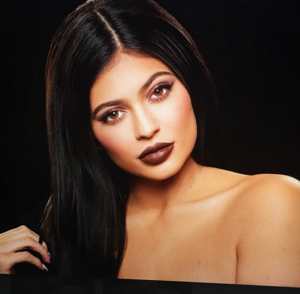 Кайли Дженнер, фото, новая помада, колллекция помад Lip Kit Kollection ...