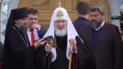 Патриарх РПЦ Кирилл подарил  российским десантникам иконки