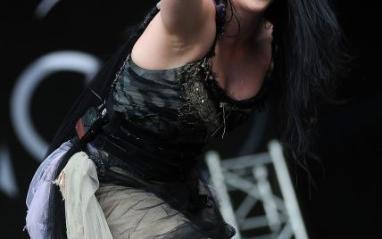 7 эффектных образов солистки группы Evanescence Эми Ли