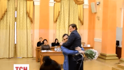 Украина на этой неделе увидела ремейк знаменитого парламентского трюка