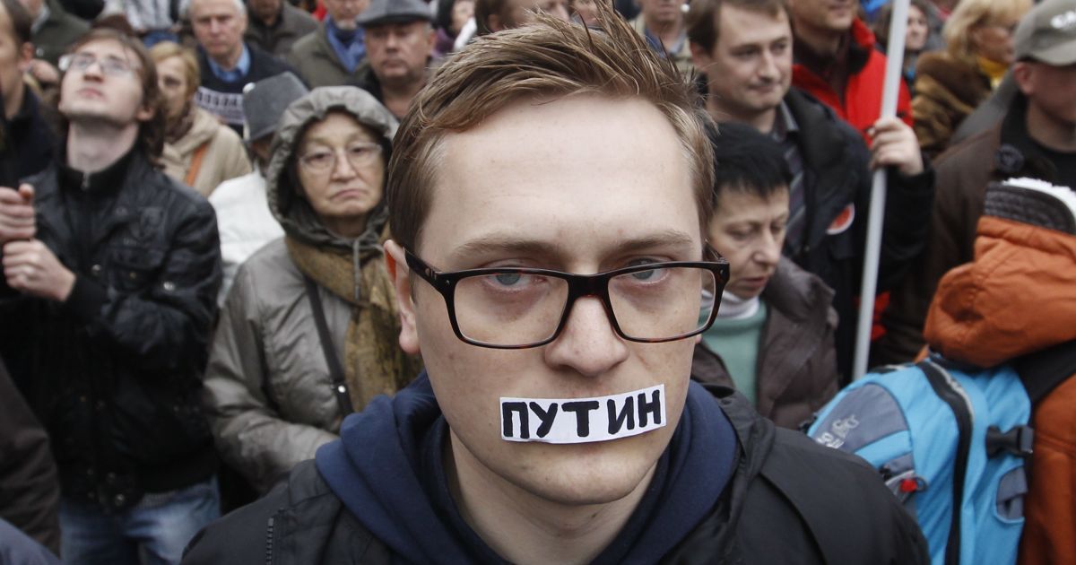Антикризовий марш може стати траурним.