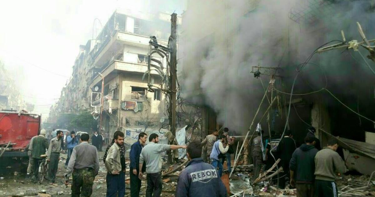 Наслідки бомбардувань сирійського міста Дума. / © Facebook.com/Radio Free Syria