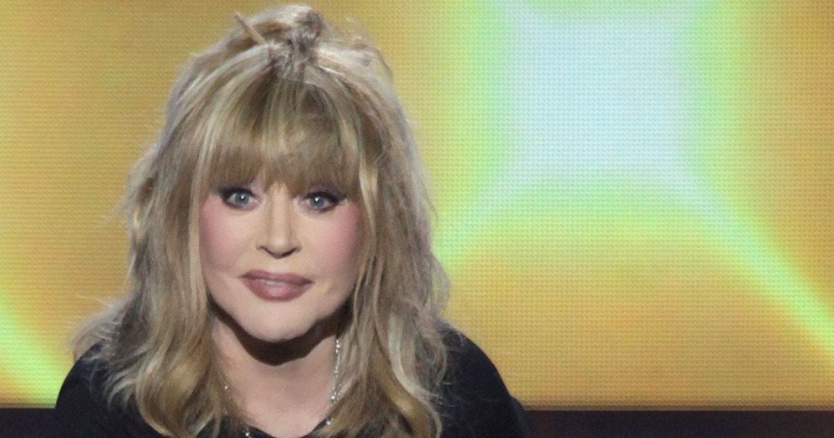 Алла Пугачева едва не задохнулась на съемках шоу