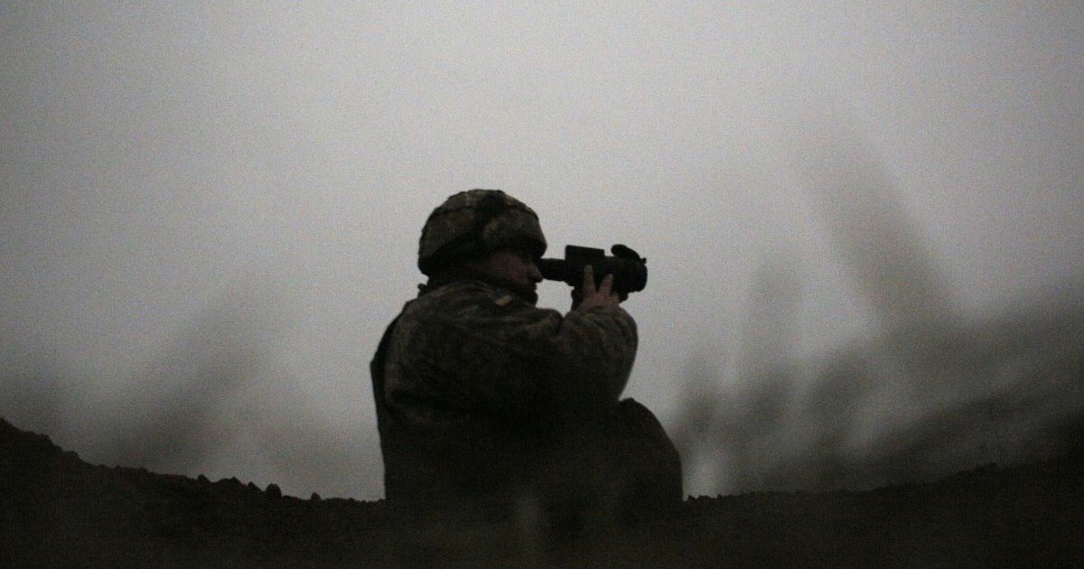 Канада перебросила в Украину спецназ, а четвертая COVID-прививка не защищает от "Омикрона". Пять новостей, которые вы могли проспать