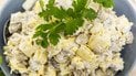 Салат с курицей шампиньонами и ананасом