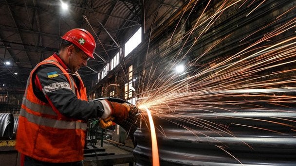 Метинвест поставил 1000 тонн металла для строительства новых пассажирских вагонов Укрзализныце