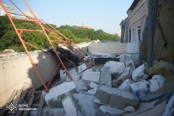 РФ завдала ракетного удару по Одесі. / © ДСНС