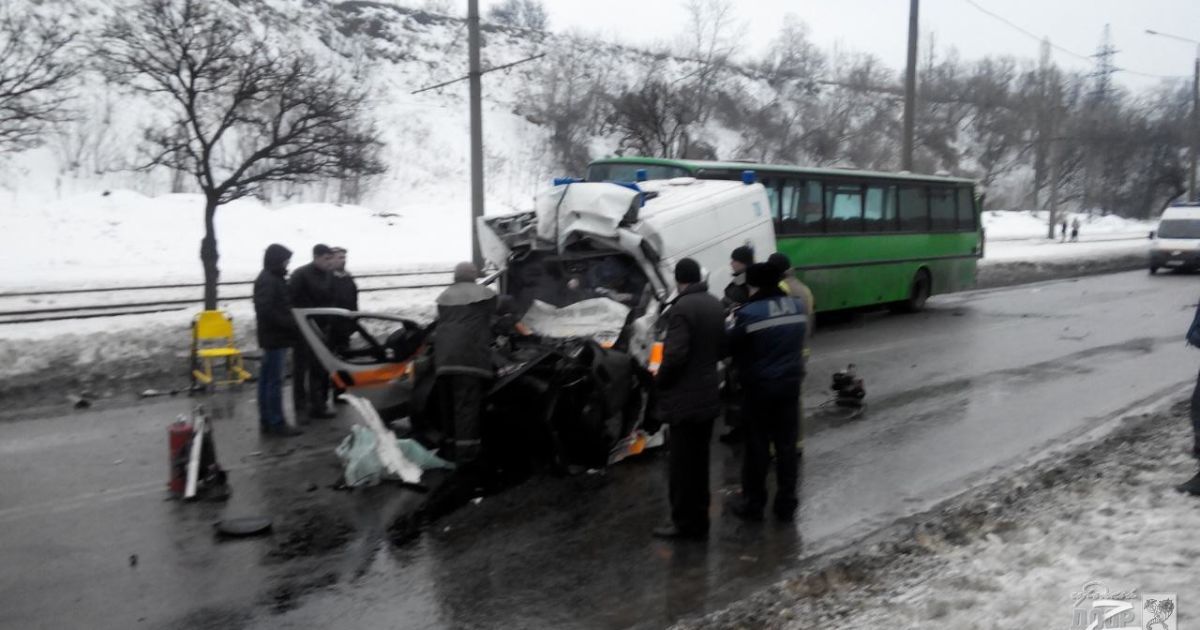 В Харькове "скорая" протаранила автобус / © Городской дозор Харькова