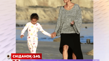 Звезды, которые стали мамами после сорока