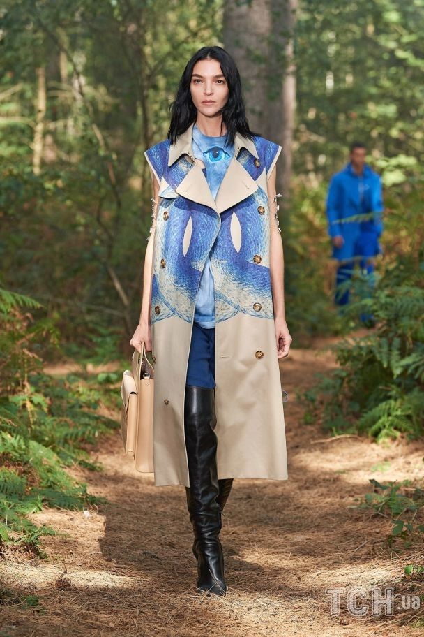 Колекція Burberry прет-а-порте сезону весна-літо 2021 / © East News
