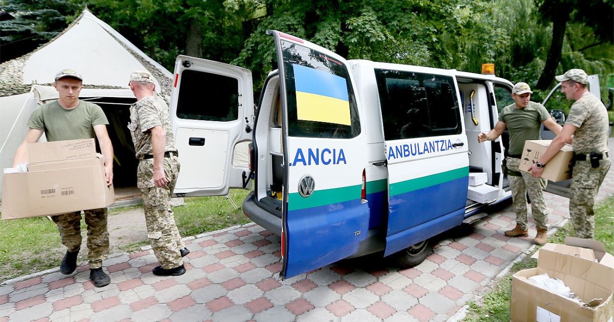 Григорий Козловский передал военному госпиталю во Львове 2 аппарата на 4 млн грн