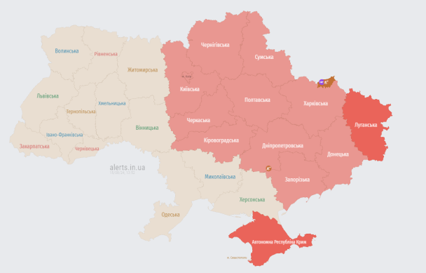 Карта тревог на 13:50 15 августа / © alerts.in.ua