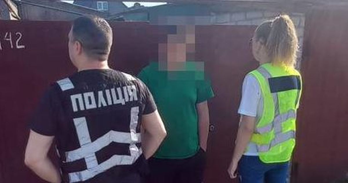 У Києві судитимуть підлітка за торгівлю вогнепальною зброєю / © Поліція Києва / Facebook