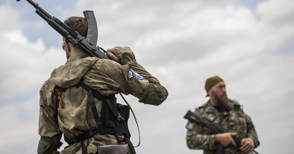 Накануне Пасхи боевики получили из РФ танки, боеприпасы и военных - разведка