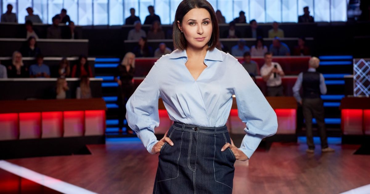 В ток-шоу "Право на владу" обсудят усиление карантина в Украине и впервые проведут прямой эфир со всеми гостями "онлайн"