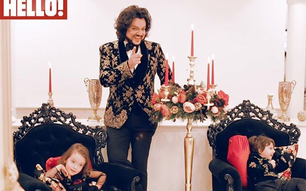 Кіркоров знявся у родинному фотосеті із дітьми / © ru.hellomagazine.com
