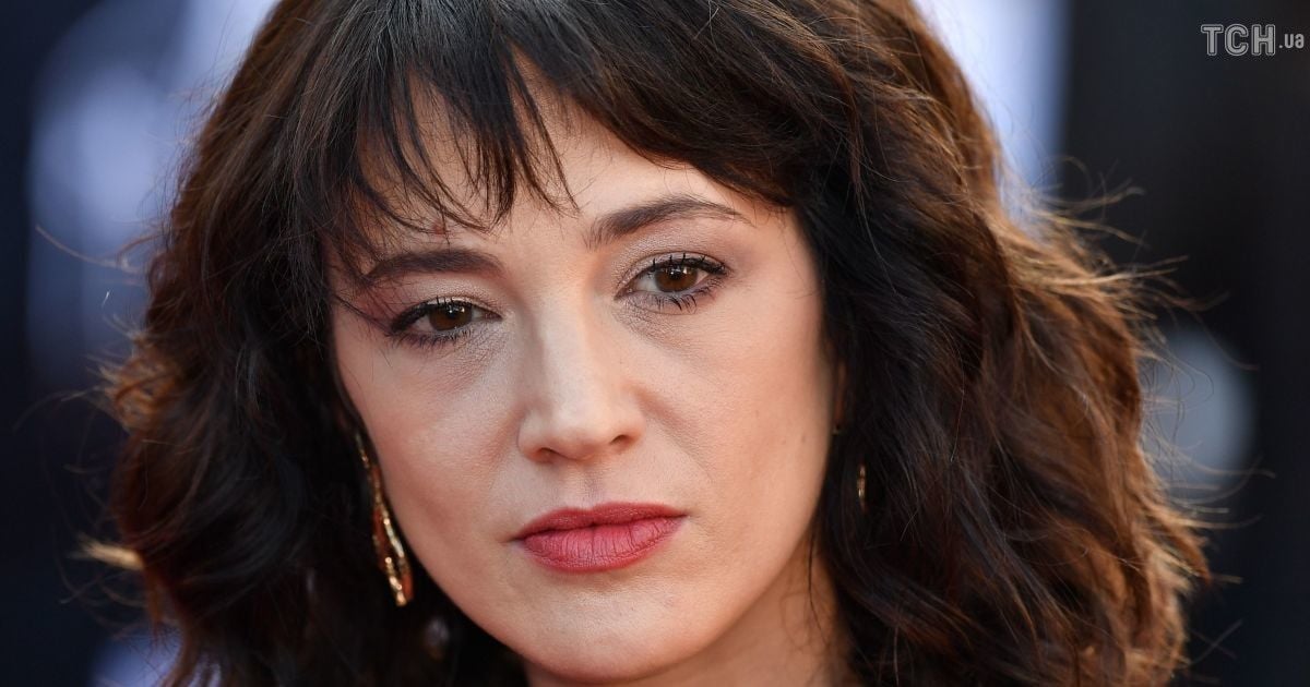 Мас адамдар видеосы