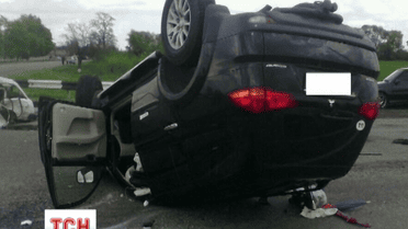 На Дніпропетровщині у аварії загинули двоє жінок та дитина