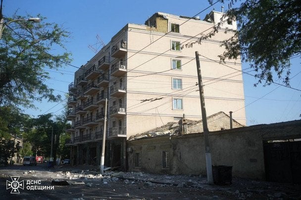 РФ завдала ракетного удару по Одесі. / © ДСНС