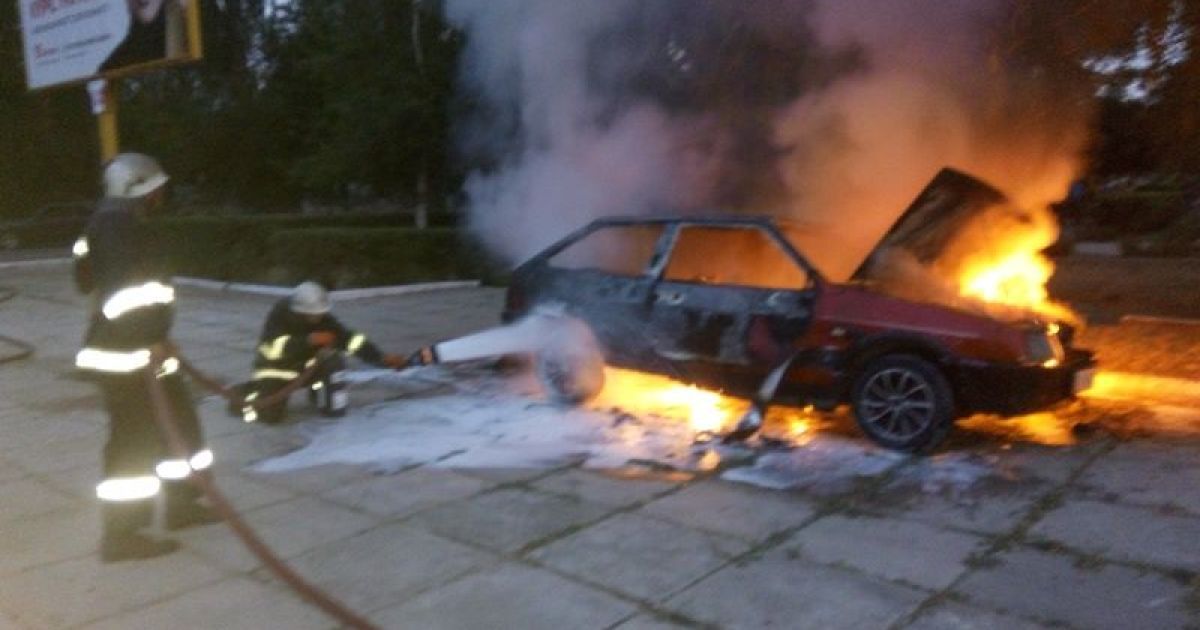 У Херсонській області повідомили про займання автомобіля