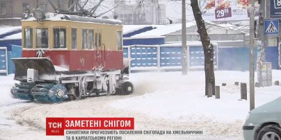 На Західній Україні оголосили штормове попередження