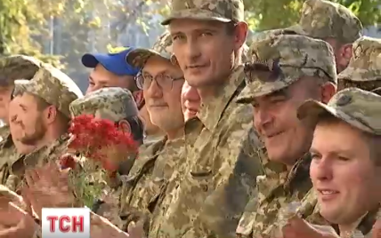 Днепропетровск встретил с войны бойцов 43-го батальона