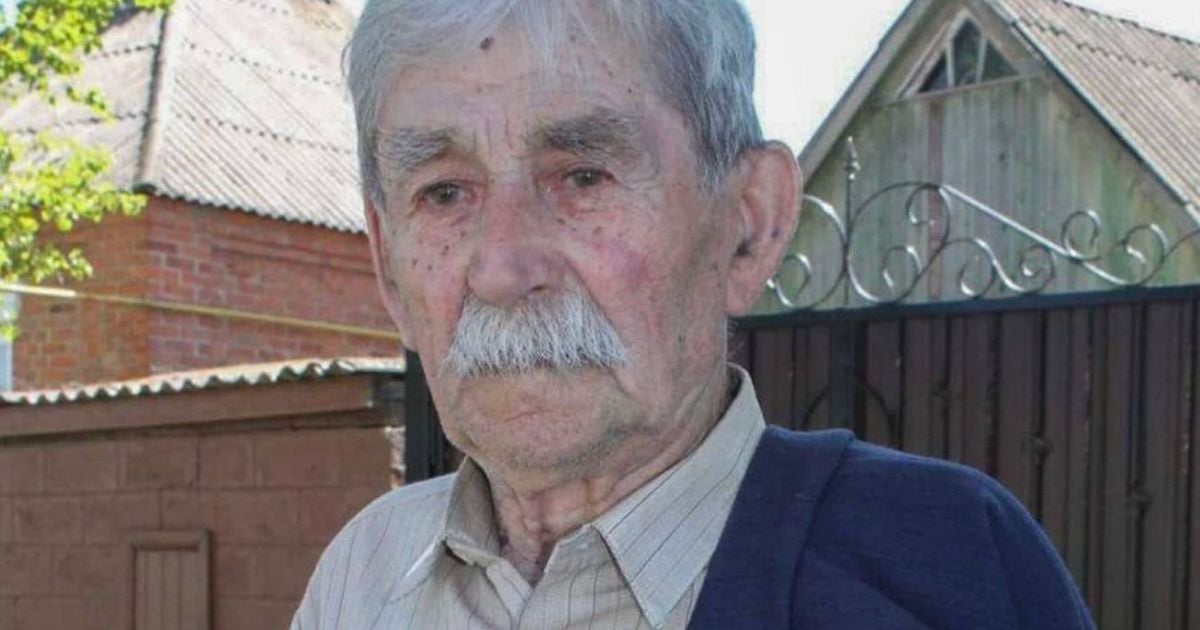 На Харківщині окупанти знищили будинок 97-річного ветерана Другої світової (фото)