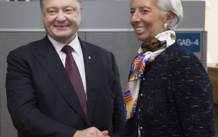 Порошенко договорился с Лагард о дате следующего визита миссии МВФ в Украину