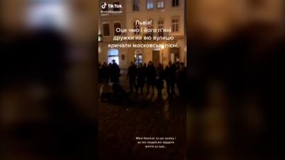 В центре Львова из-за замечаний уличным музыкантам о русской песне произошла драка