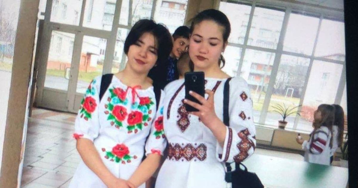 Сіли в таксі та зникли безвісти: у Львові шукають двох неповнолітніх дівчат
